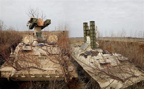 U­k­r­a­y­n­a­’­n­ı­n­ ­‘­K­a­m­i­k­a­z­e­ ­İ­H­A­’­l­a­r­ı­n­ı­n­ ­K­a­m­y­o­n­l­a­r­a­,­ ­T­a­n­k­l­a­r­a­ ­v­e­ ­D­i­ğ­e­r­ ­İ­H­A­’­l­a­r­a­ ­Ç­a­r­p­m­a­s­ı­n­ı­ ­İ­z­l­e­y­i­n­